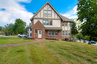 1124 Ward Pkwy